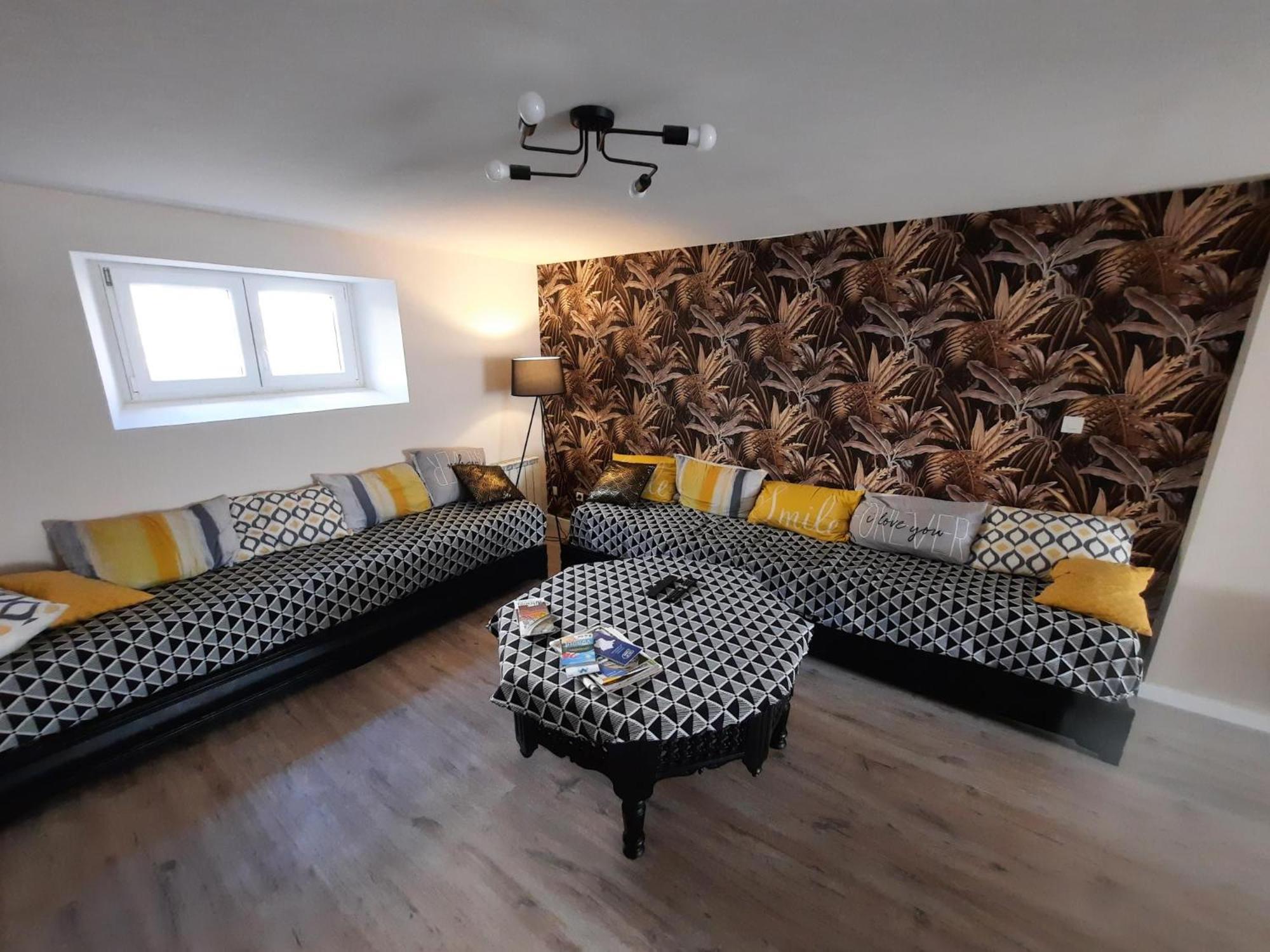 Belle Suite Privative Centre Vesoul Exteriör bild